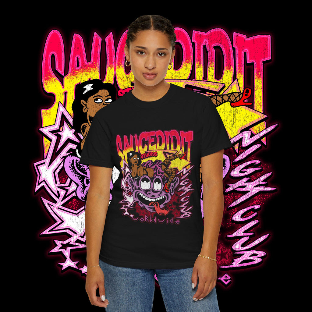 Vibrant Graphic T-Shirt: Garment-Dyed US Cotton Tee for Artists